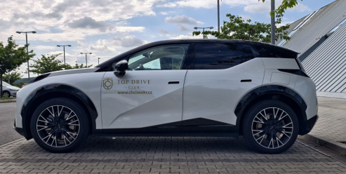 Podrobný test Zeekr X Privilege AWD. Přečtěte si, jak se toto prémiové SUV osvědčilo.